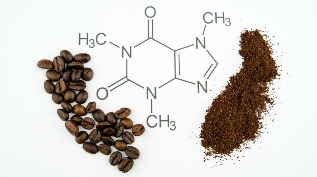 Koffein: Kaffeebohnen und Formel